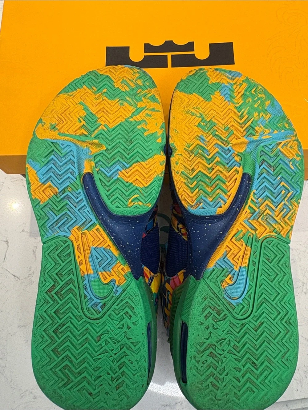 Nike bold kids